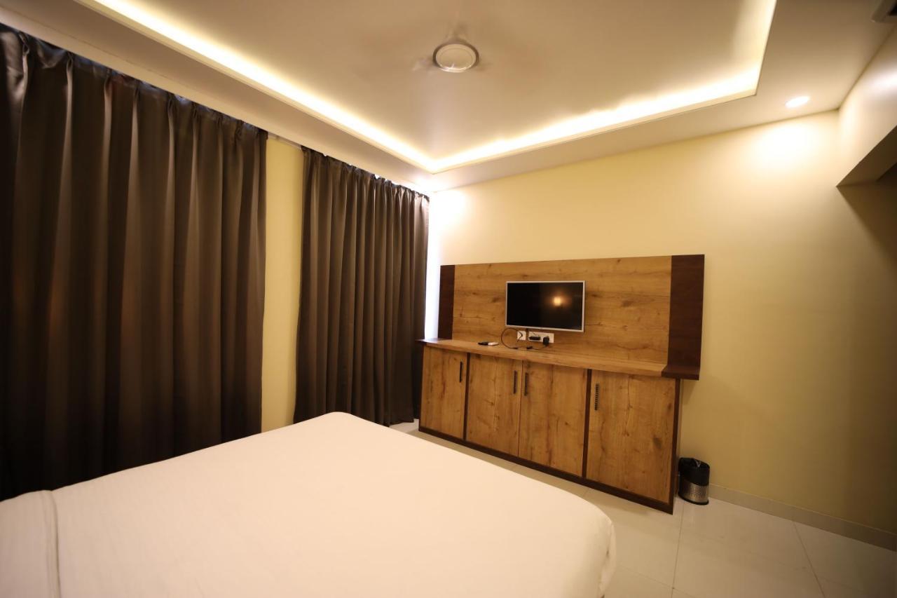 Hotel Neerja Inn Dźajpur Zewnętrze zdjęcie