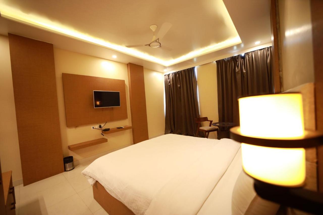 Hotel Neerja Inn Dźajpur Zewnętrze zdjęcie